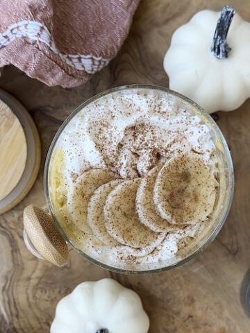 jar of pumpkin overnight oats